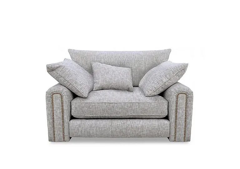 Retreat Snuggler Chair