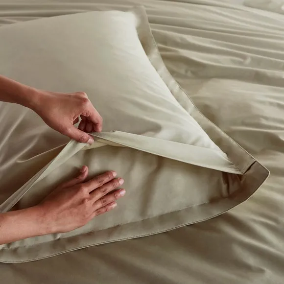 100% Egyptian Cotton 220 Thread Count Oxford Pillowcase 3