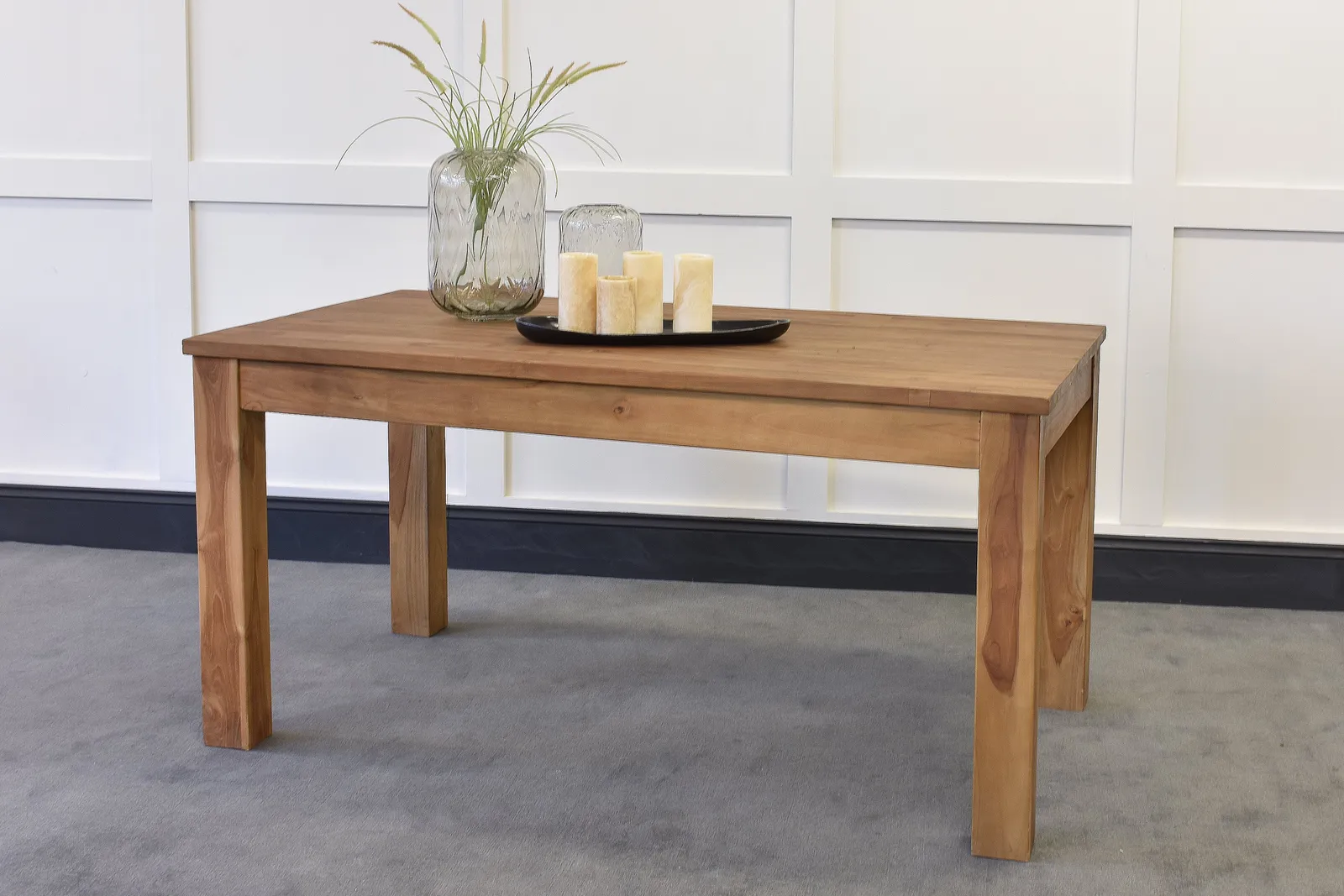 Lifestyle Dining Table