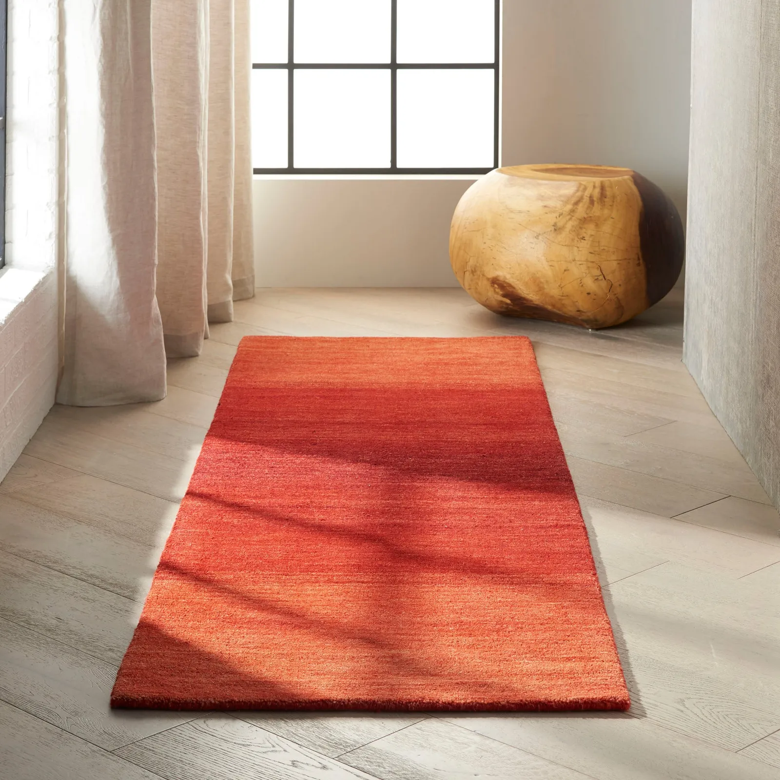 Calvin Klein Linear Glow Runner Red