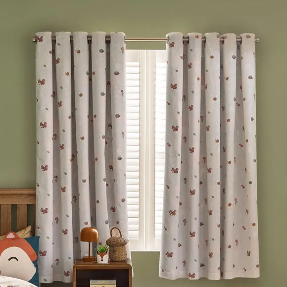 Catherine Lansfield Fox and Woodland Friends Eyelet Curtains 4