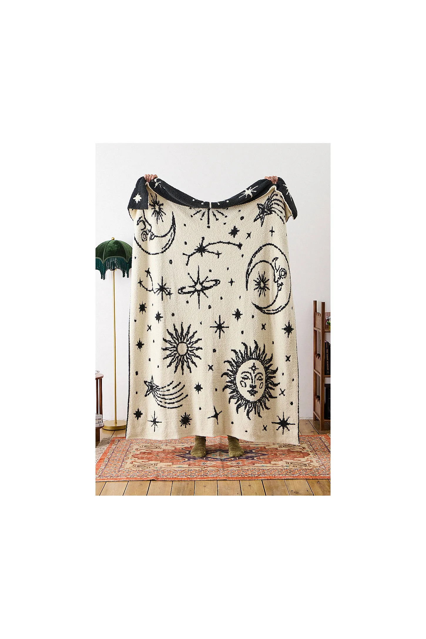 UO Celestial Cloud Throw - Black/White ALL 3