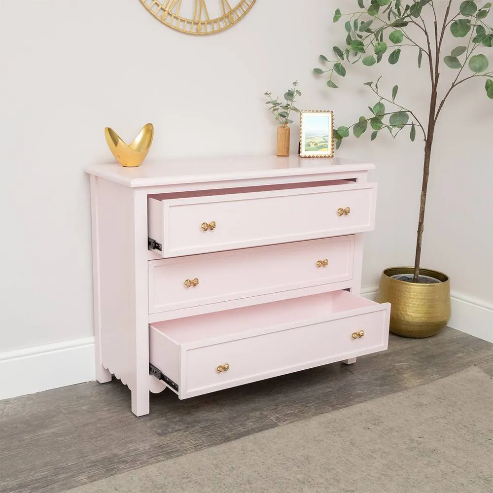 Melody Maison Large Scalloped 3 Drawer Chest Of Drawers - Staunton Pink Range in Baby Pink 2
