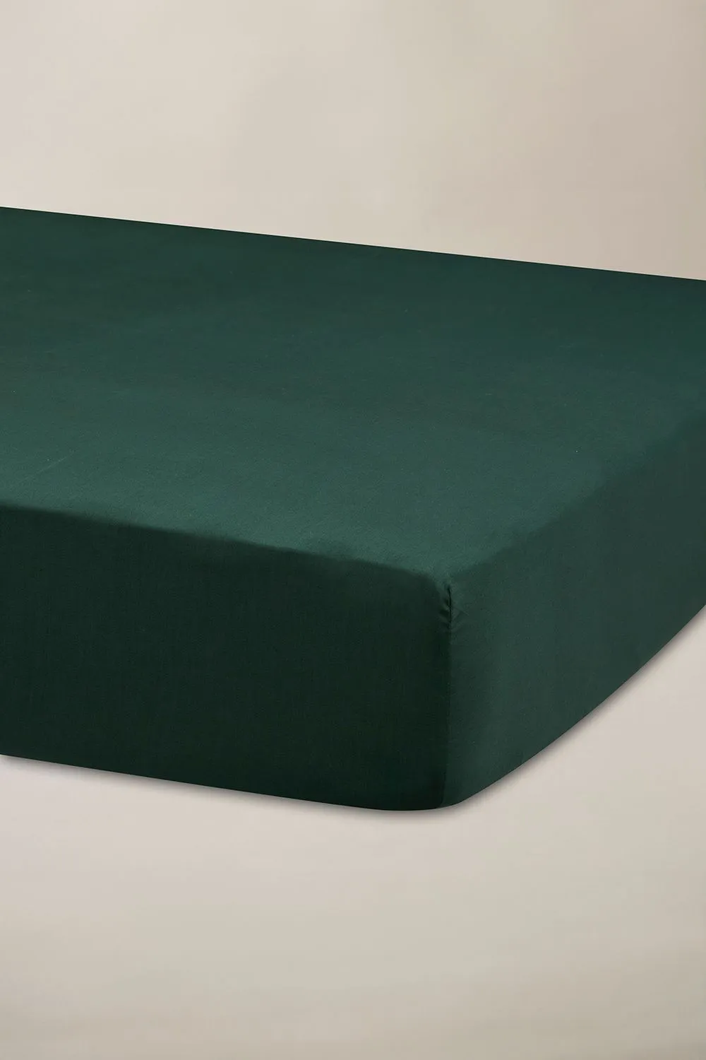 Ted Baker 'TB Plain Dye' Cotton Sateen Fitted Sheet in Dark Green 1