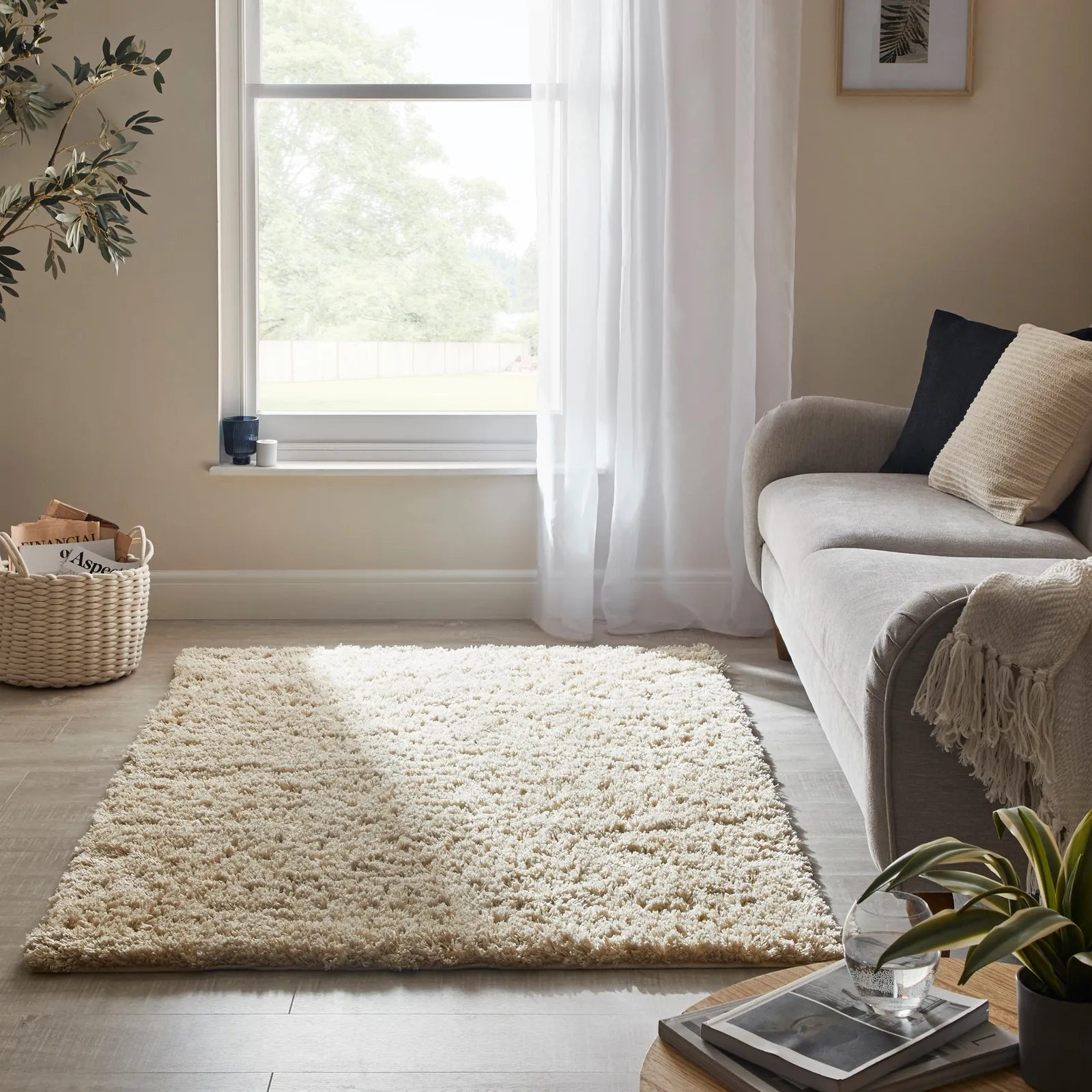 Jasper Fluffy Rug Ivory