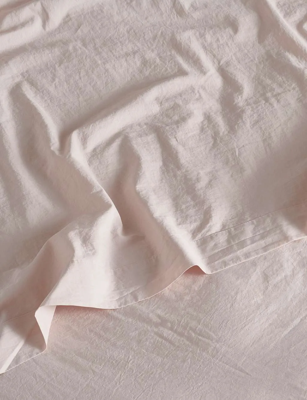 Bedfolk Washed Cotton 300 Thread Count Flat Sheet Soft Pink