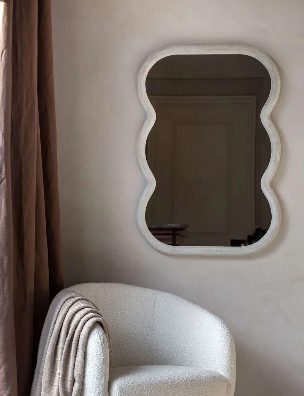 Gallery Direct Como Wooden Curved Rectangle Wall Mirror White