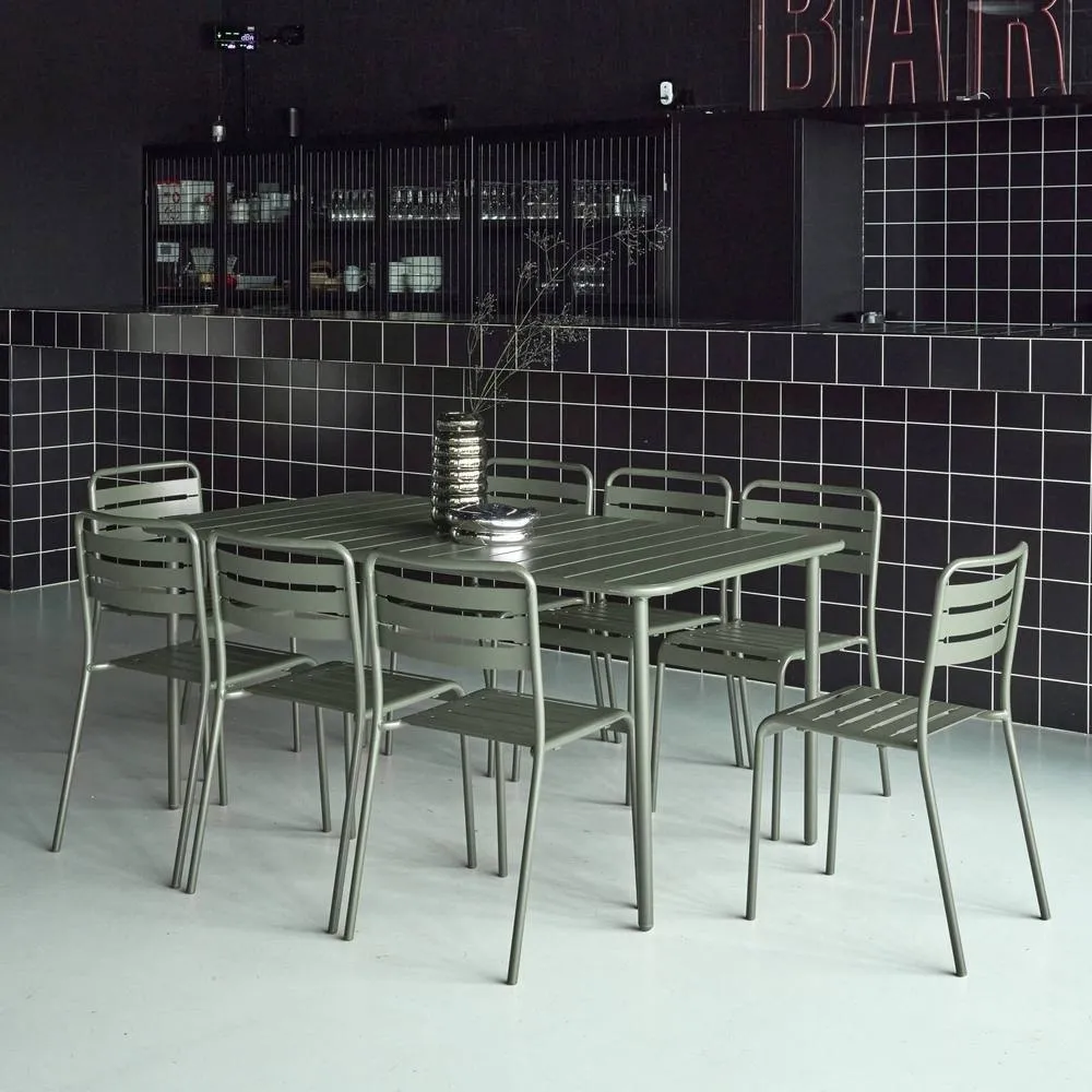 sweeek 8-seater metal garden table with 8 chairs in Khaki 4