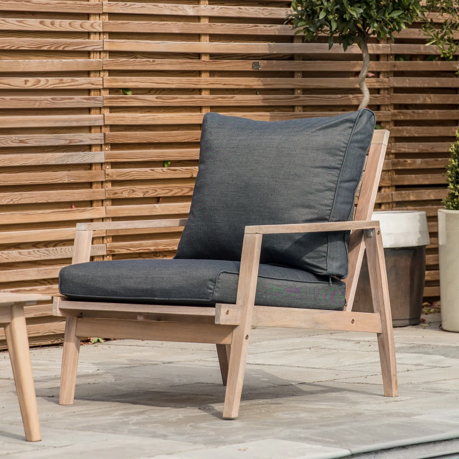 Maxima Armchair Natural