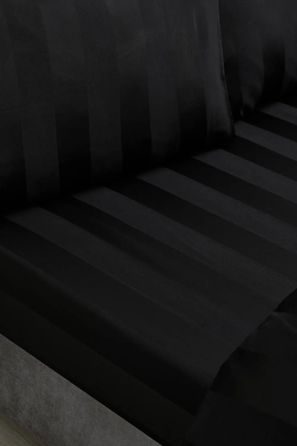 Catherine Lansfield 'So Soft Satin Stripe' Fitted Sheet in Black 1