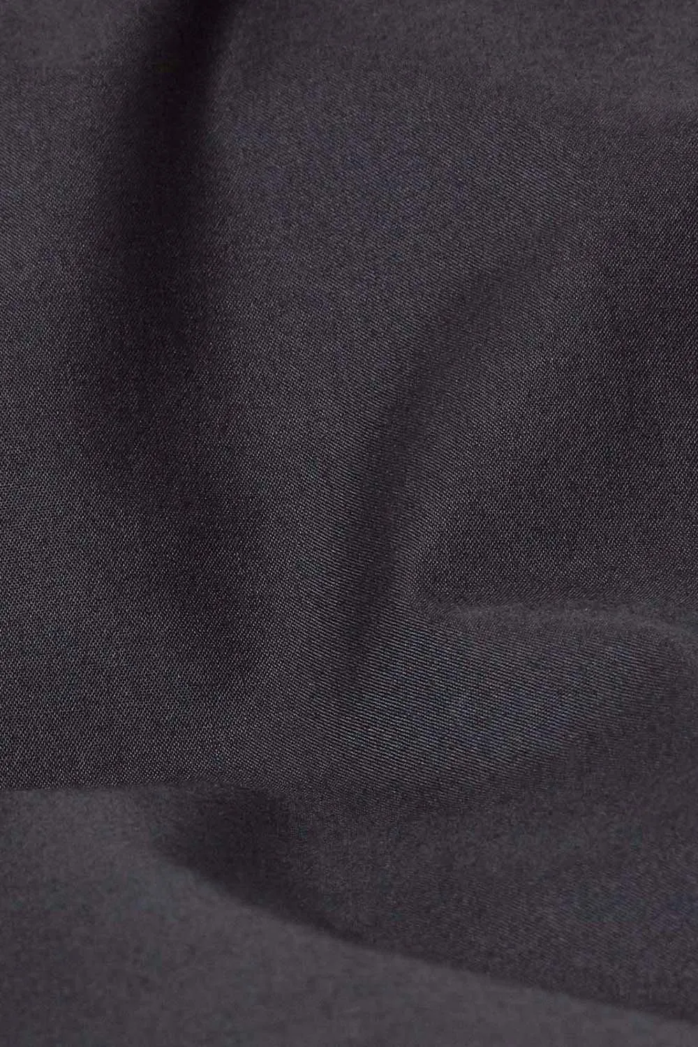 Homescapes Egyptian Cotton V Shaped Pillowcase 200 TC in Black 3