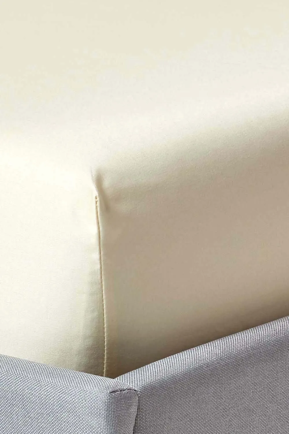 Homescapes Egyptian Cotton Deep Fitted Sheet 18 inch 1000 Thread Count in Cream 1