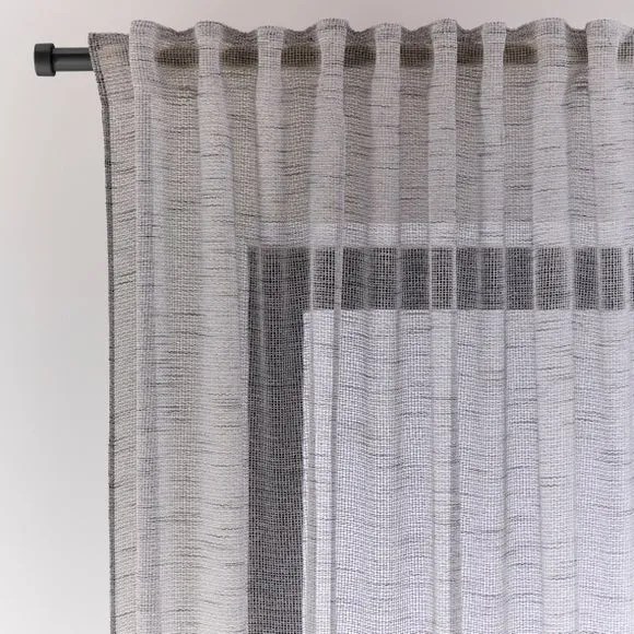 Lowen Boucle Multiway Voile Panel