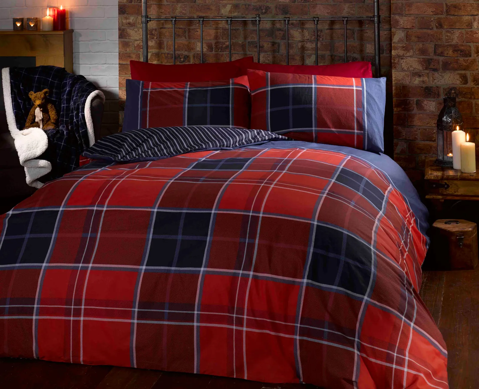Rapport Home Argyle Design Tartan Polycotton Duvet Set With Pillowcase in Red