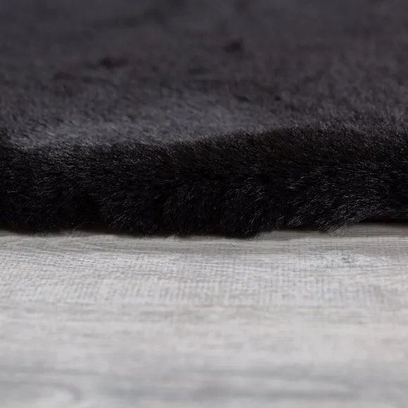 Ivy Luxury Supersoft Faux Fur Rug 4
