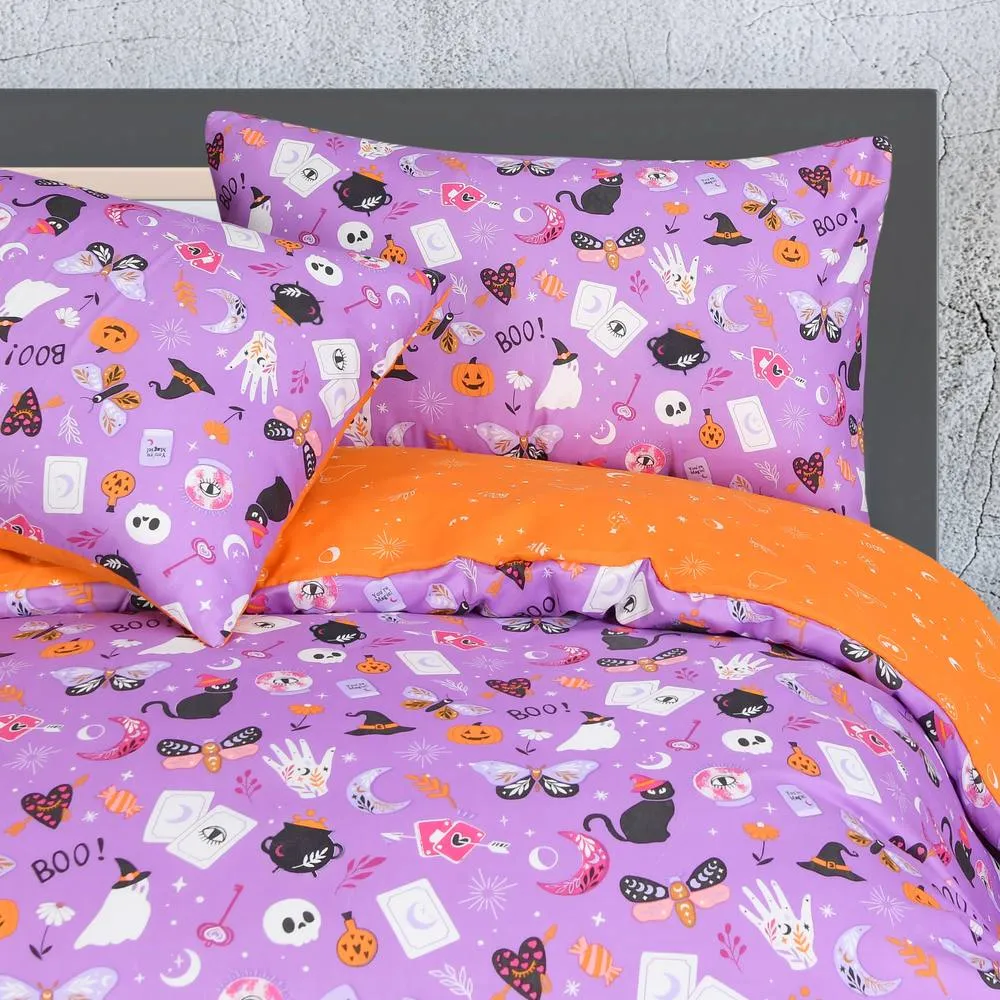 Smart Living Luxury Soft Reversible Celestial Halloween Duvet Cover & Pillowcases in Lilac 4