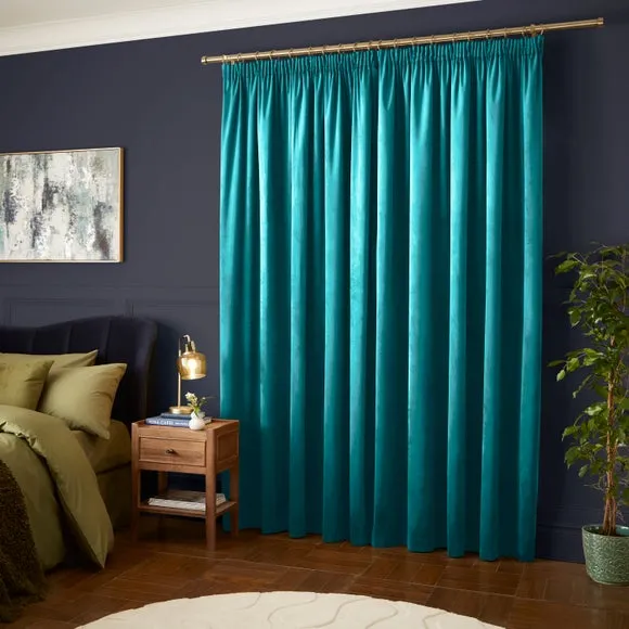 Luxe Velour Pencil Pleat Curtains 4