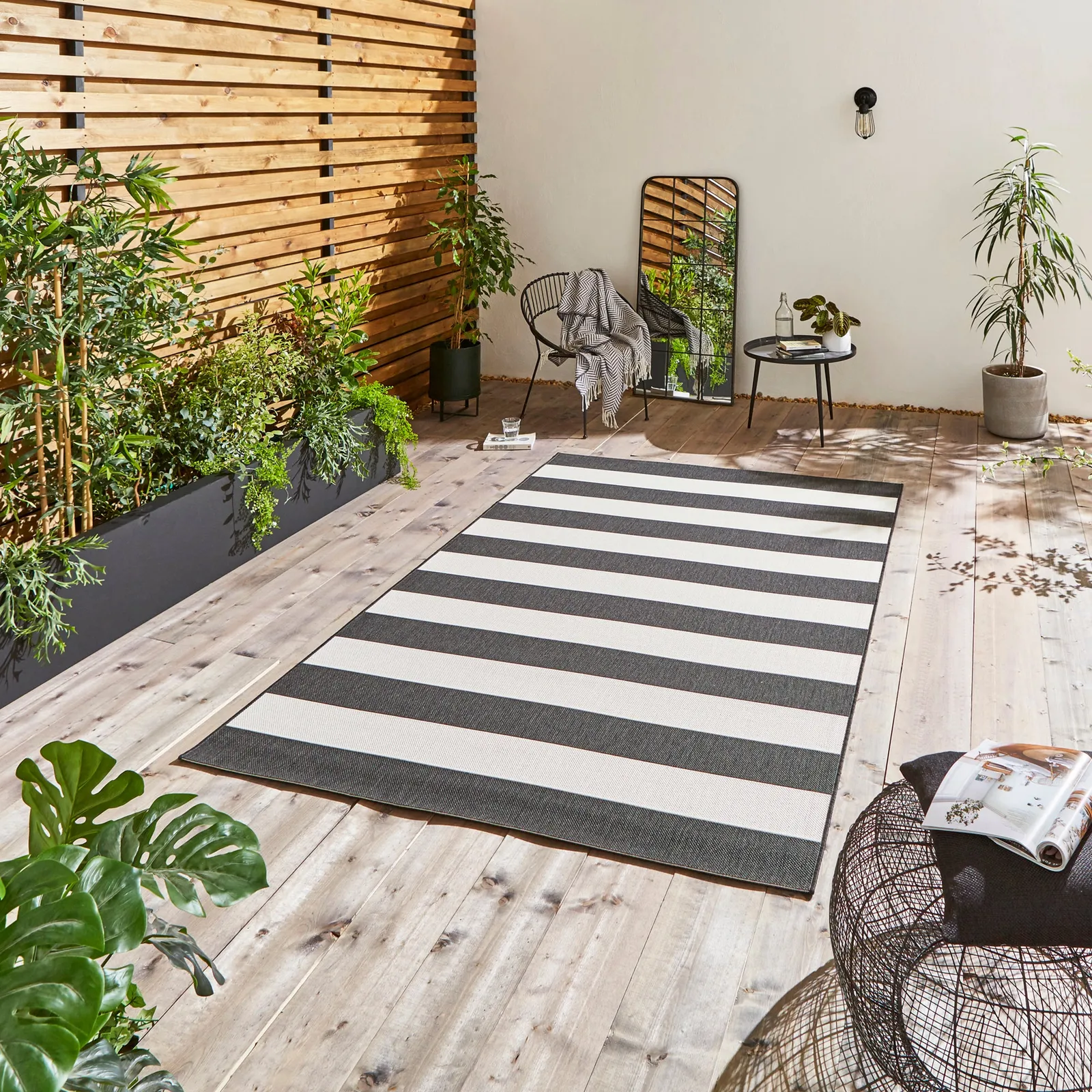 Santa Monica Indoor Outdoor Rug 1