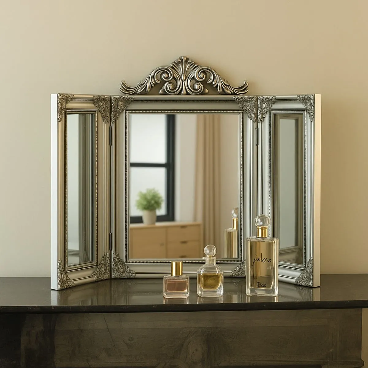 Melody Maison Ornate Silver Dressing Table Triple Mirror in Metallic Silver