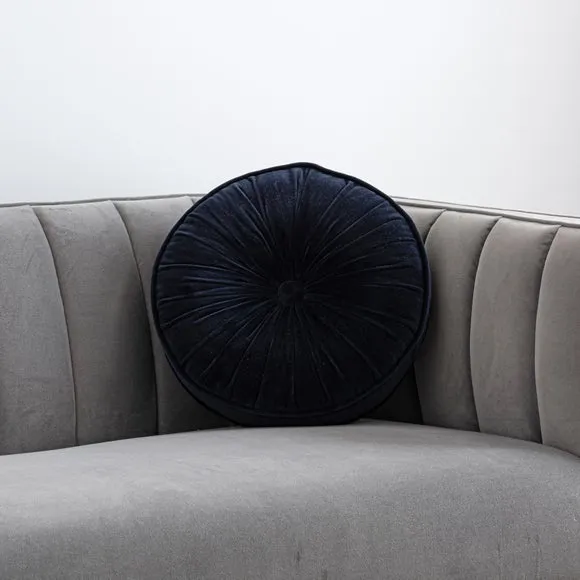Clara Round Cushion 1