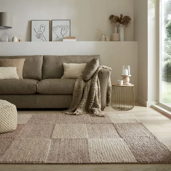 Pebble Patchwork Rug 1