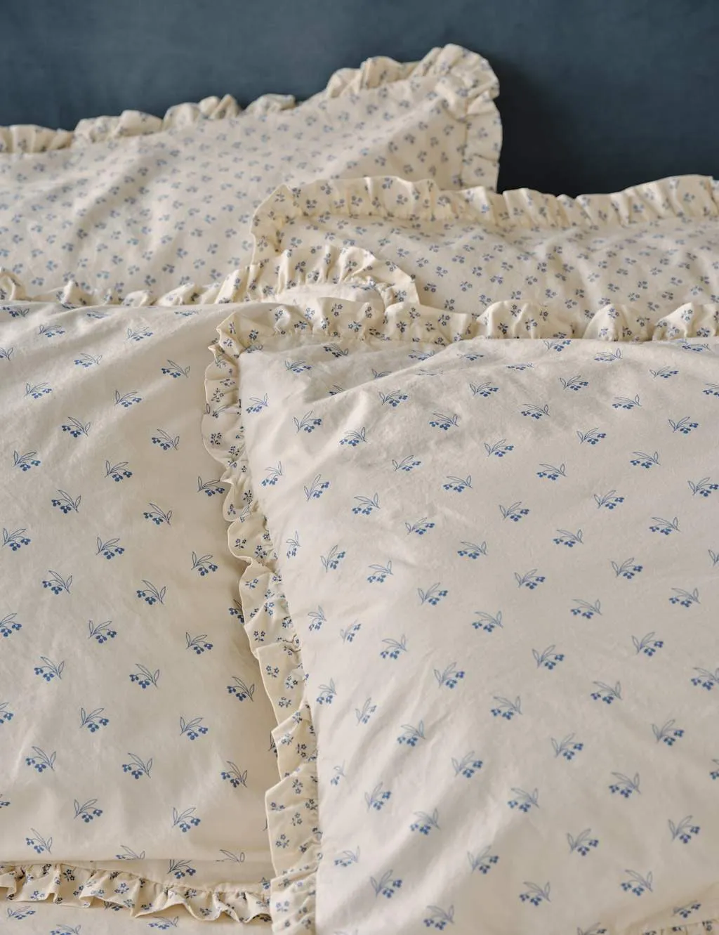 Piglet In Bed 2 Pack Washed Cotton Martha Pillowcases Blue Mix