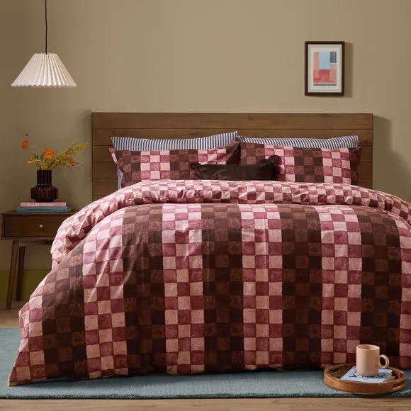 Furn. Huxley Polycotton Duvet Cover & Pillowcase Set