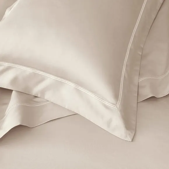 Dorma 800 Thread Count 100% Cotton Sateen Oxford Pillowcase 4