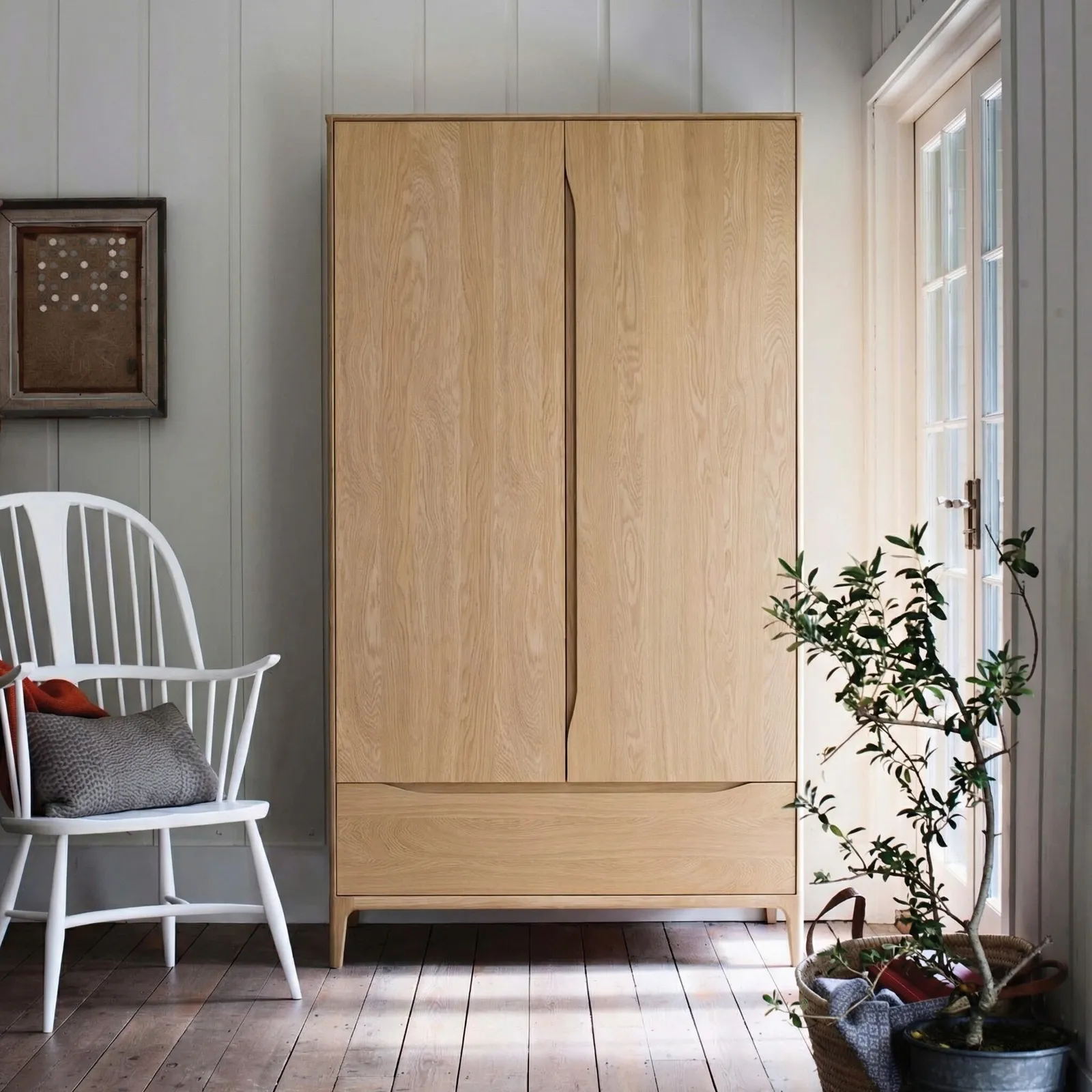 Ercol Rimini 2 Door Wardrobe, Neutral Oak | Barker & Stonehouse 2