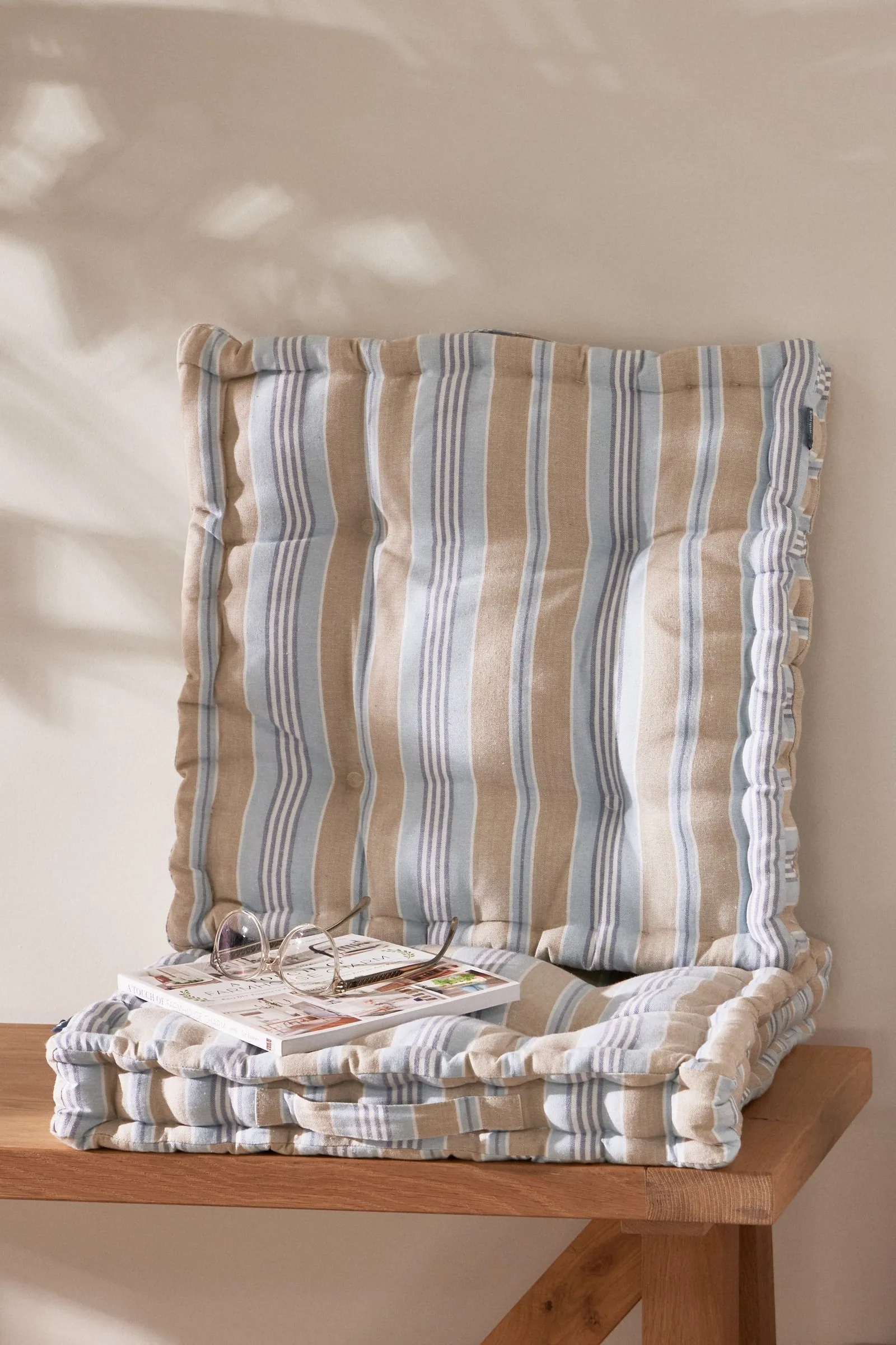 Dibor Set of 2 Giant Oxford Blue Striped Indoor Dining Chair Seat Pad Cushions L50 x W50cm in White