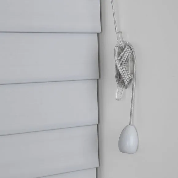 Room Darkening Venetian Blind 5