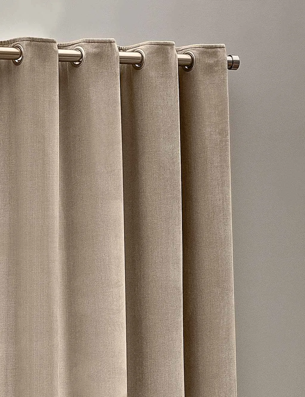 YARD Chenille Velvet Eyelet Curtains Natural