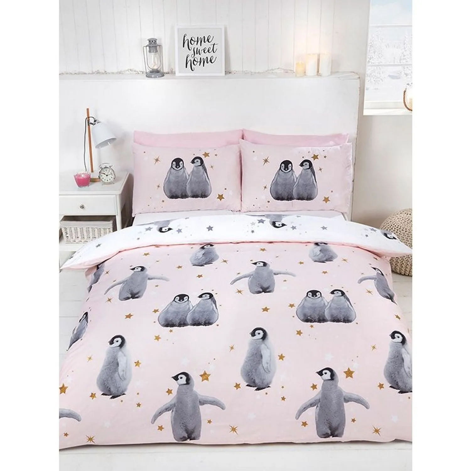 Rapport Reversible Penguin Duvet Cover Set in Pink