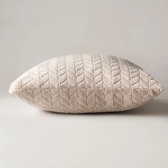Amelia Cushion Cover 4