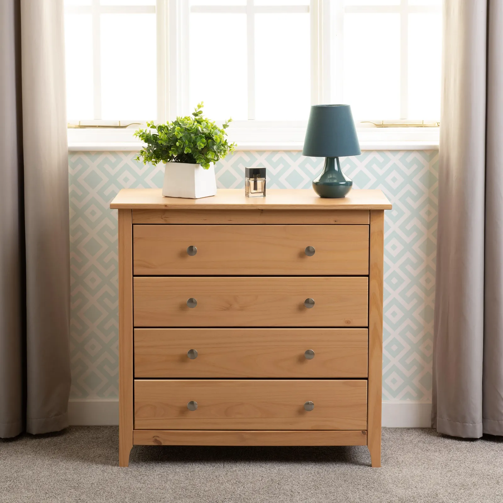 Seconique Oslo 4 Drawer Chest in Natural