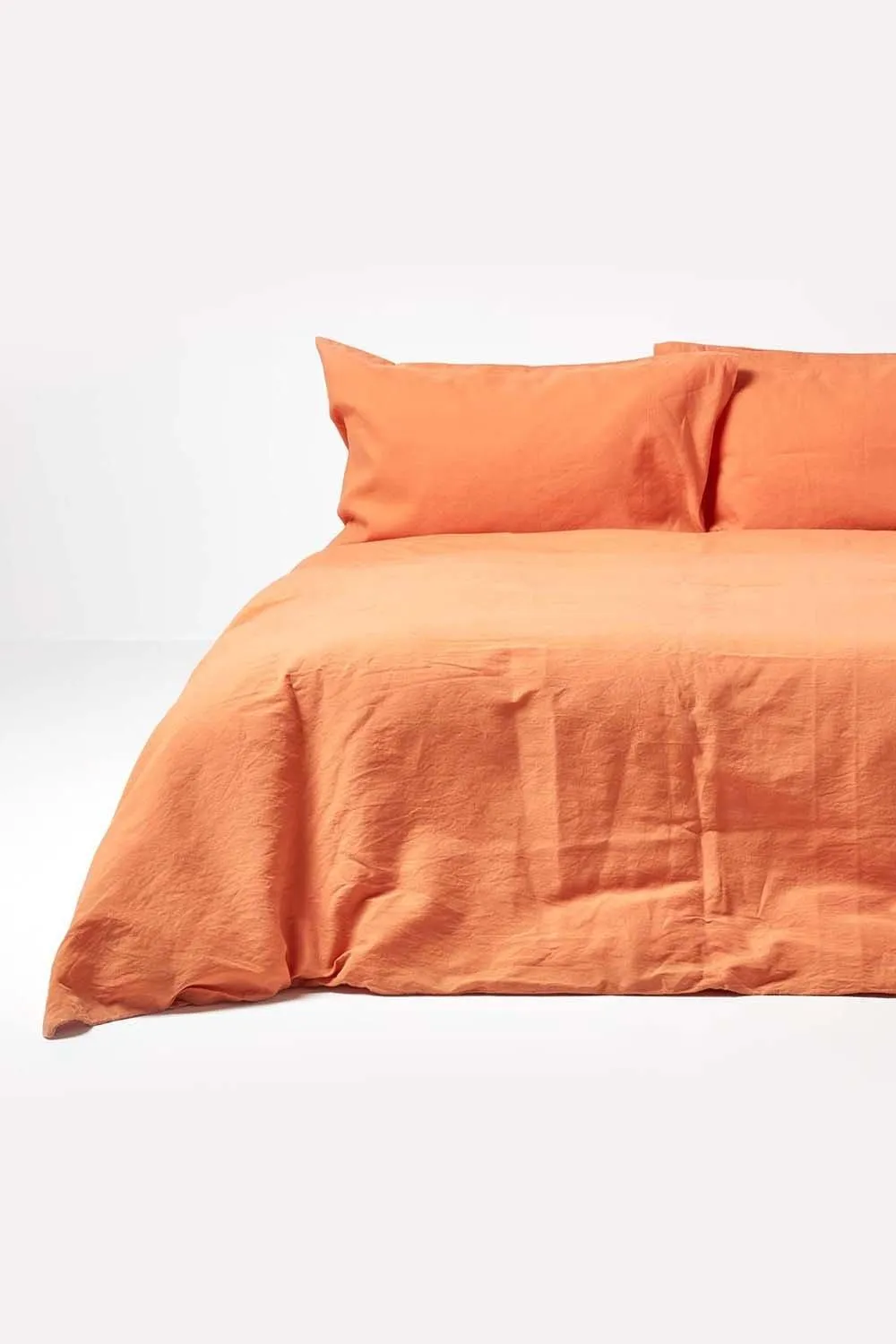 Homescapes Luxury Soft Plain Linen Duvet Cover Set in Burnt Orange