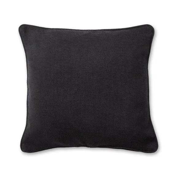 Wynter Cushion 2