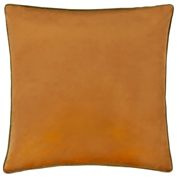 Furn. Square Cushion 2