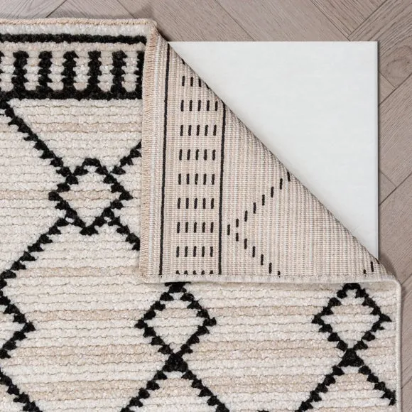 Asha Geometric Tufted Rug 3