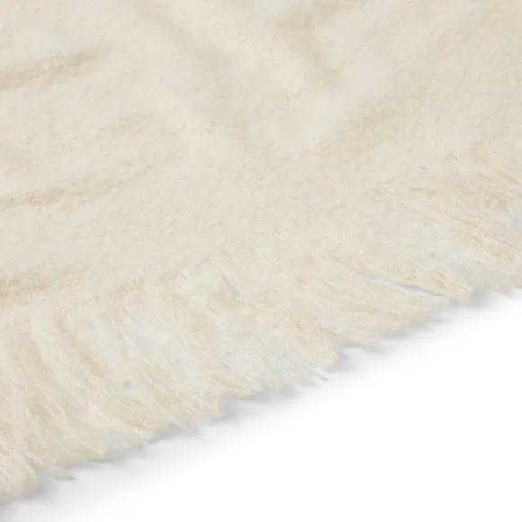 Brushed Boucle Throw Blanket 3