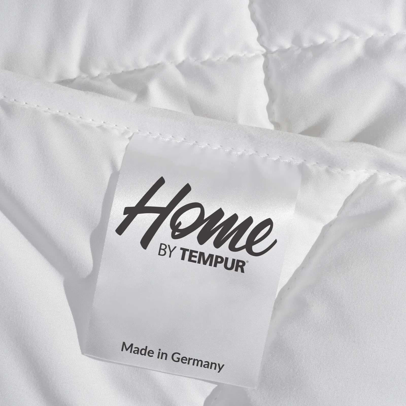 Tempur Luxe Fibre Cooling Standard Duvet-220/225X220 | King | Barker & Stonehouse 6