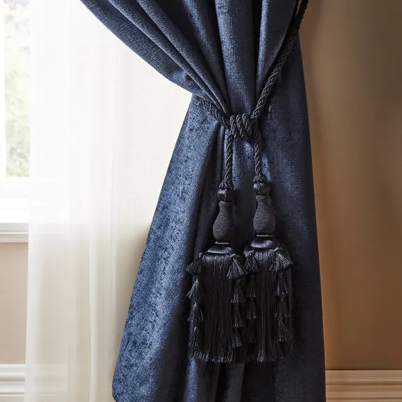 Double Linton Curtain Tieback 1
