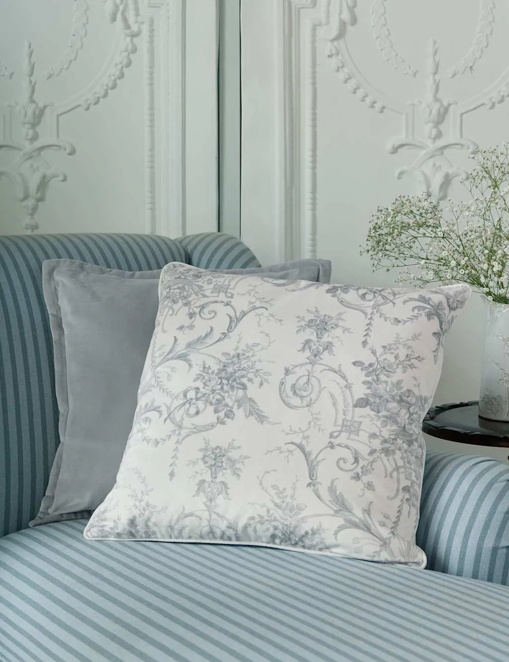 Laura Ashley Tuileries Velvet Piped Cushion Light Grey