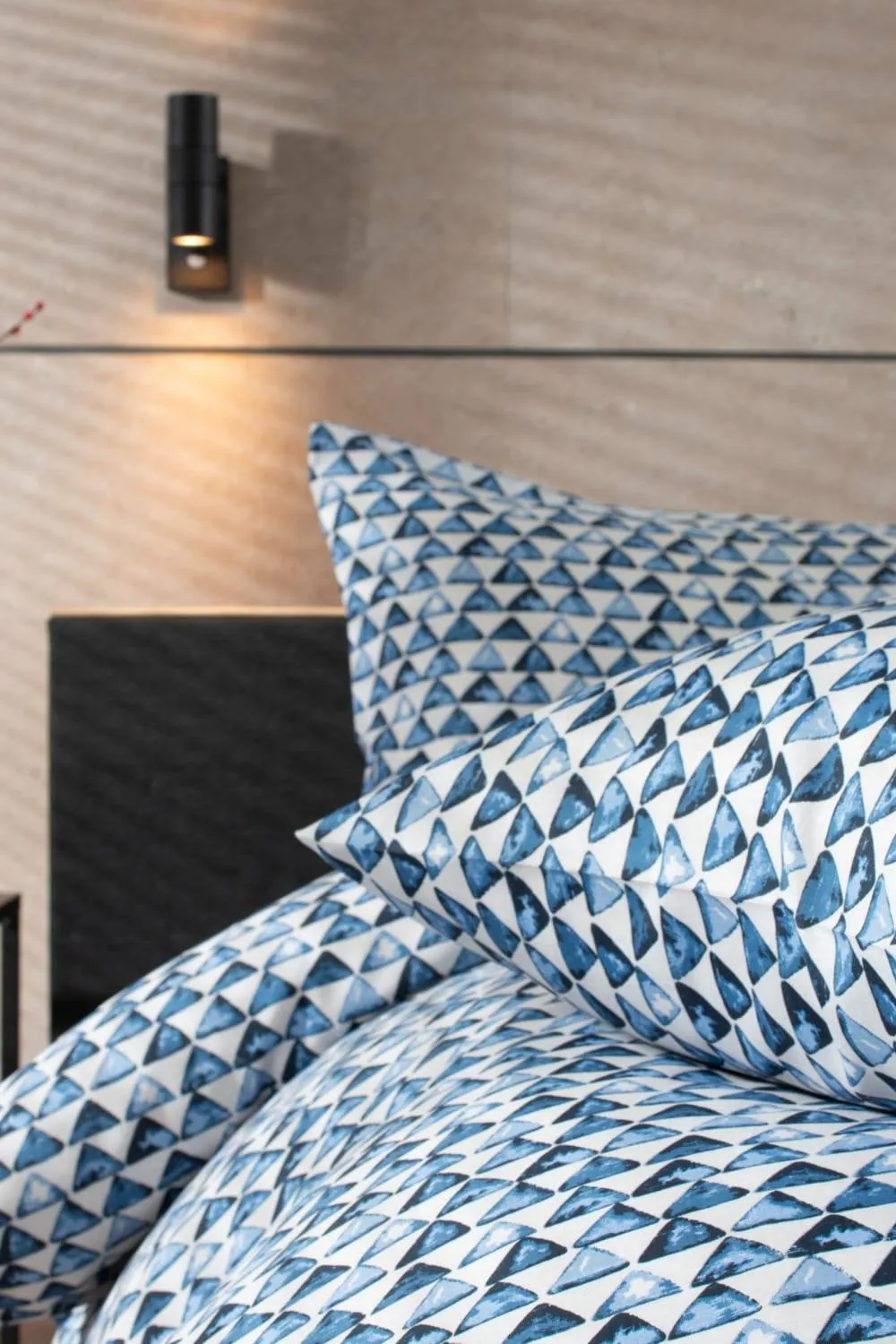 Deyongs Studio Triangles Cotton Printed Duvet Set in Blue 3