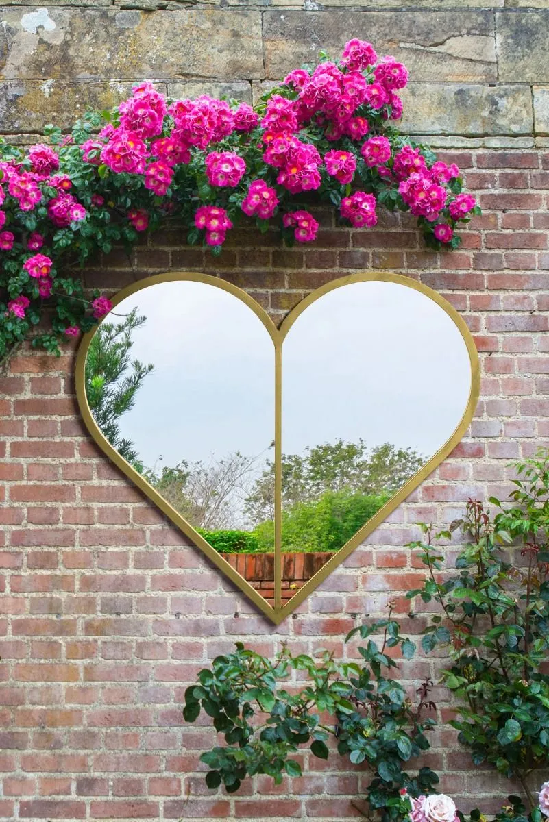 MirrorOutlet Gold Metal Framed Heart Shaped Wall Garden Mirror (80 X 80CM)
