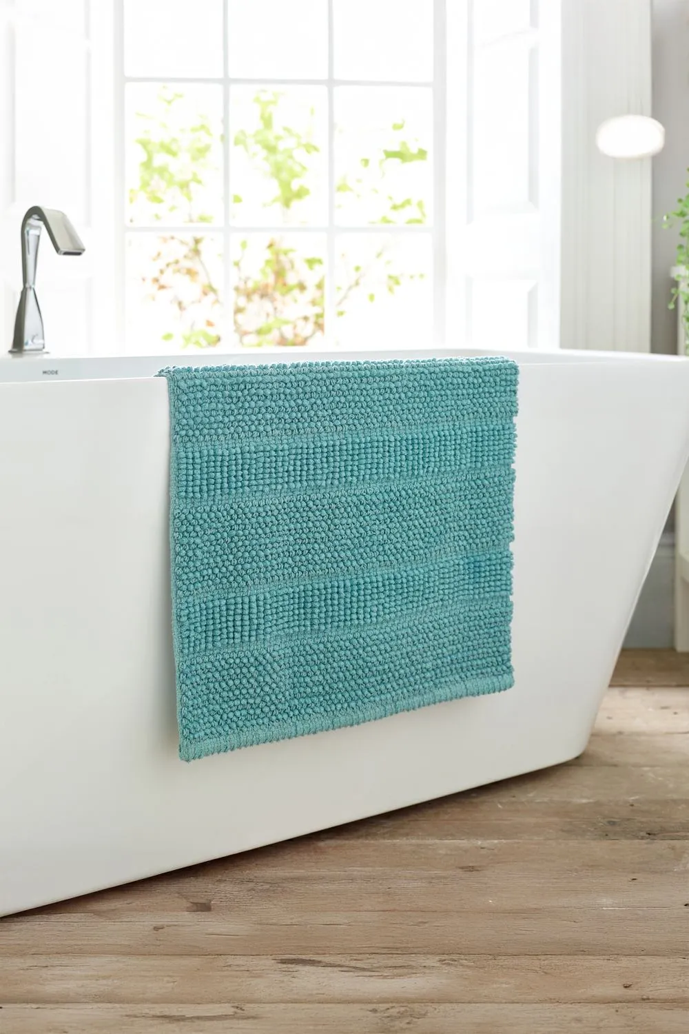 Deyongs Romeo Textured 100% Cotton Bath Mat - 1500gsm Absorbent Bathroom Rug | 1846 in Mint 1