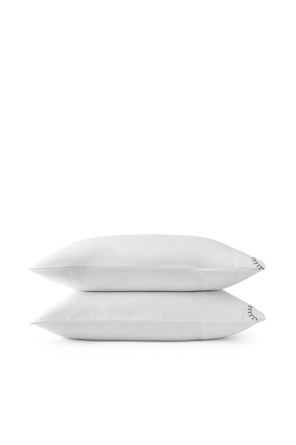 CHRISTY 'Lucerne Scallop' Luxury Cotton Sateen Standard Pillowcase Pair in Blue 3
