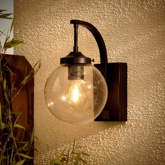 FlexiCell Twain Rechargeable LED Outdoor Wall Light 2