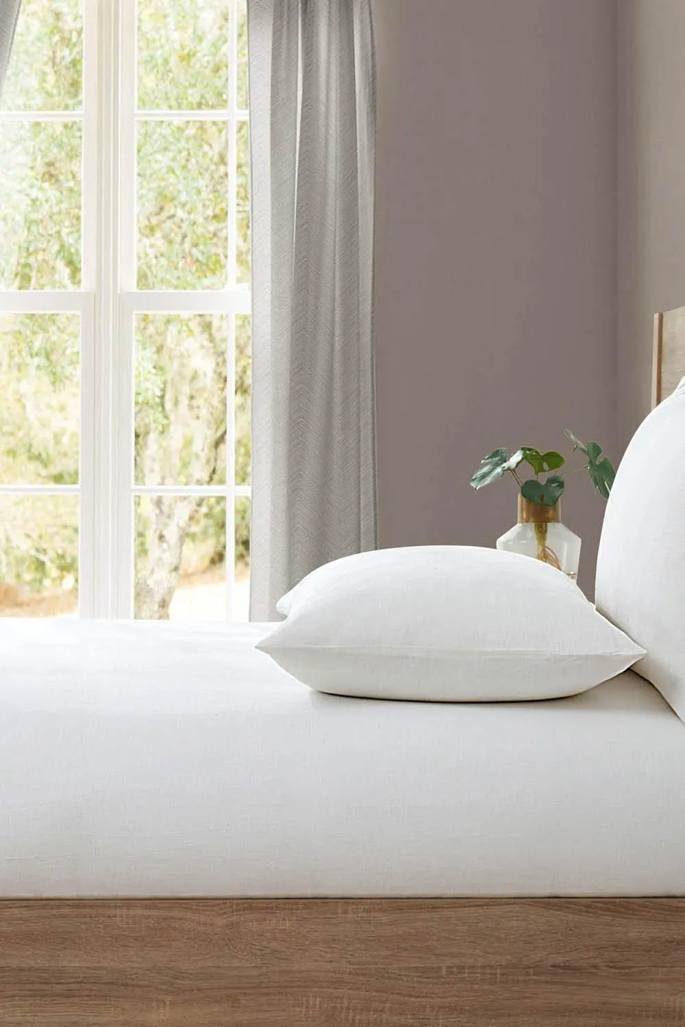 Lazy Linen 'Pure Washed Linen' Fitted Sheet in White