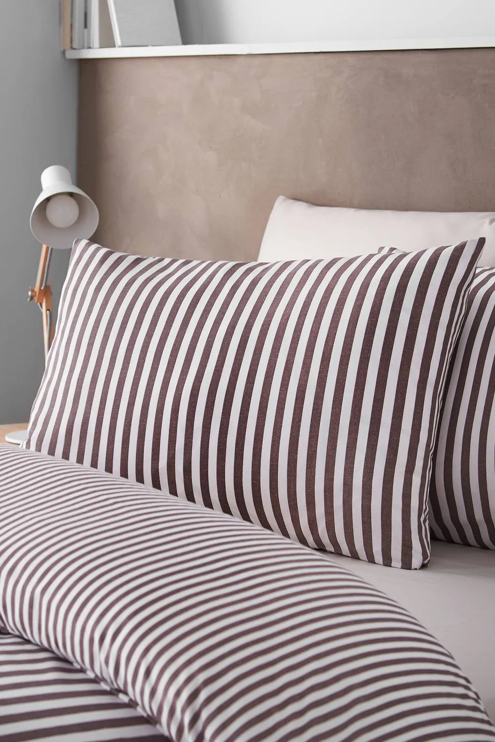 Catherine Lansfield 'Epping Textured Stripe' Reversible Duvet Cover Set in Chocolate 3